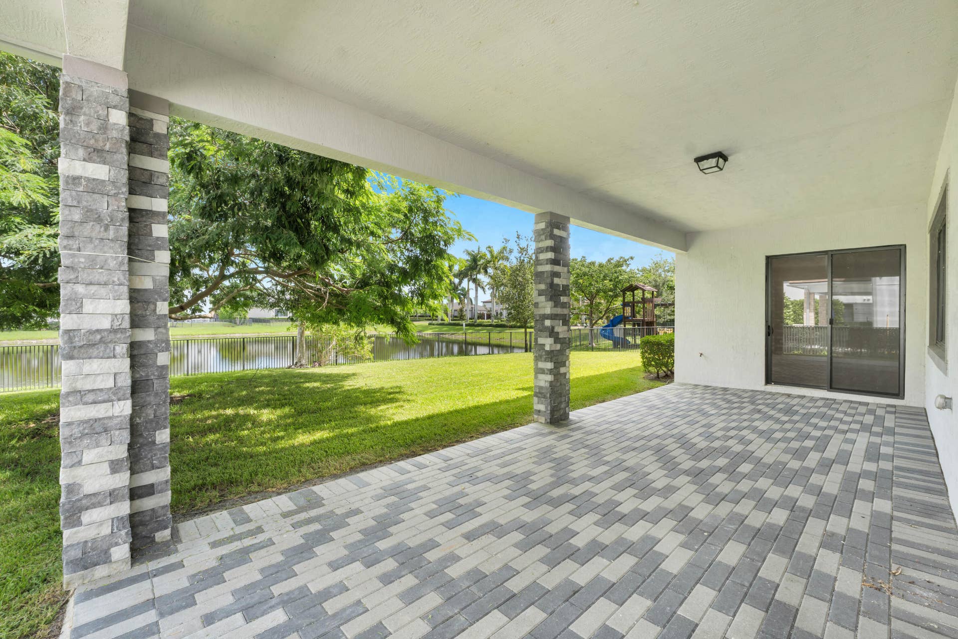 10675 Coral Street, Parkland, FL 33076 #40 Patio