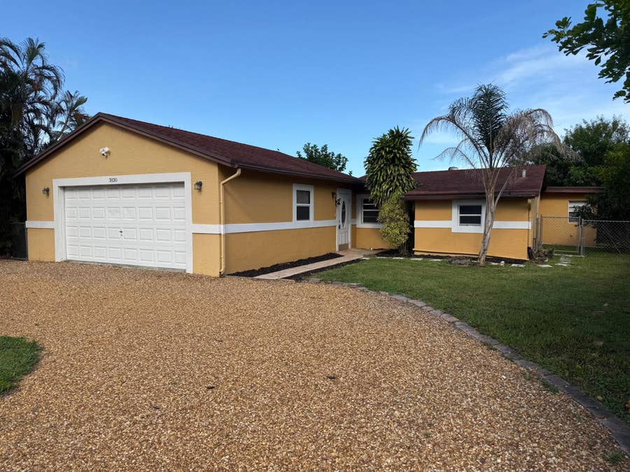 Property photo for 3830 DAVIS Road, Palm Springs, FL