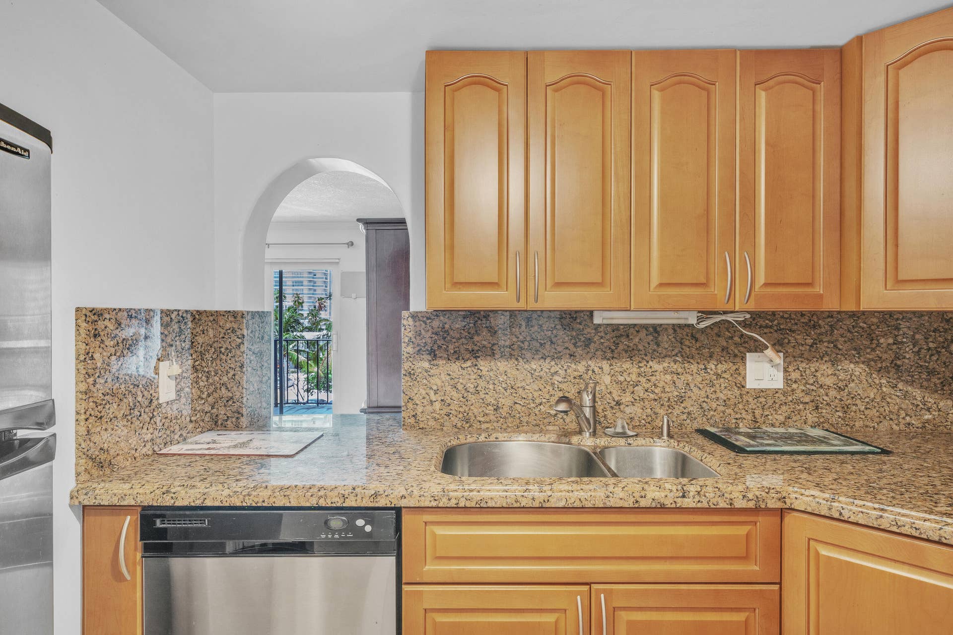 3909 N Ocean Boulevard, #401, Fort Lauderdale, FL 33308 4 Kitchen (2)