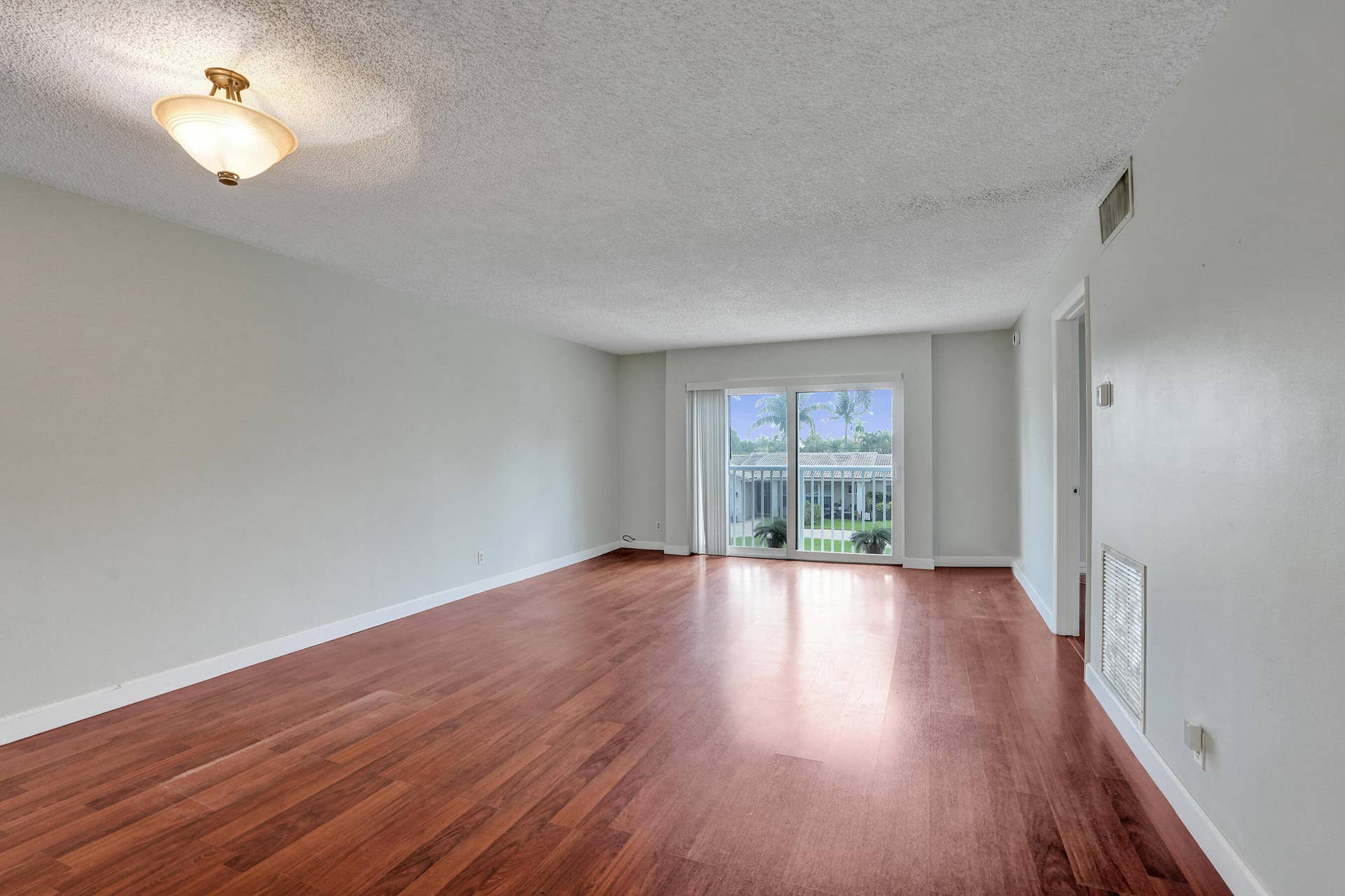 5911 NE 14TH Lane, #201S, Fort Lauderdale, Fort Lauderdale, FL 33334 DSC04037