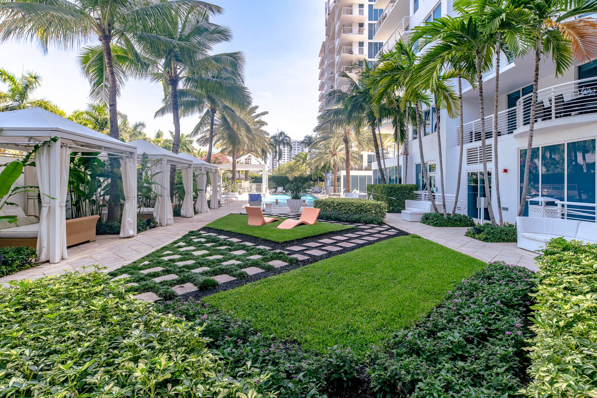 2821 N OCEAN Boulevard, #1102S, Fort Lauderdale, Fort Lauderdale, FL 33308 new cabanas