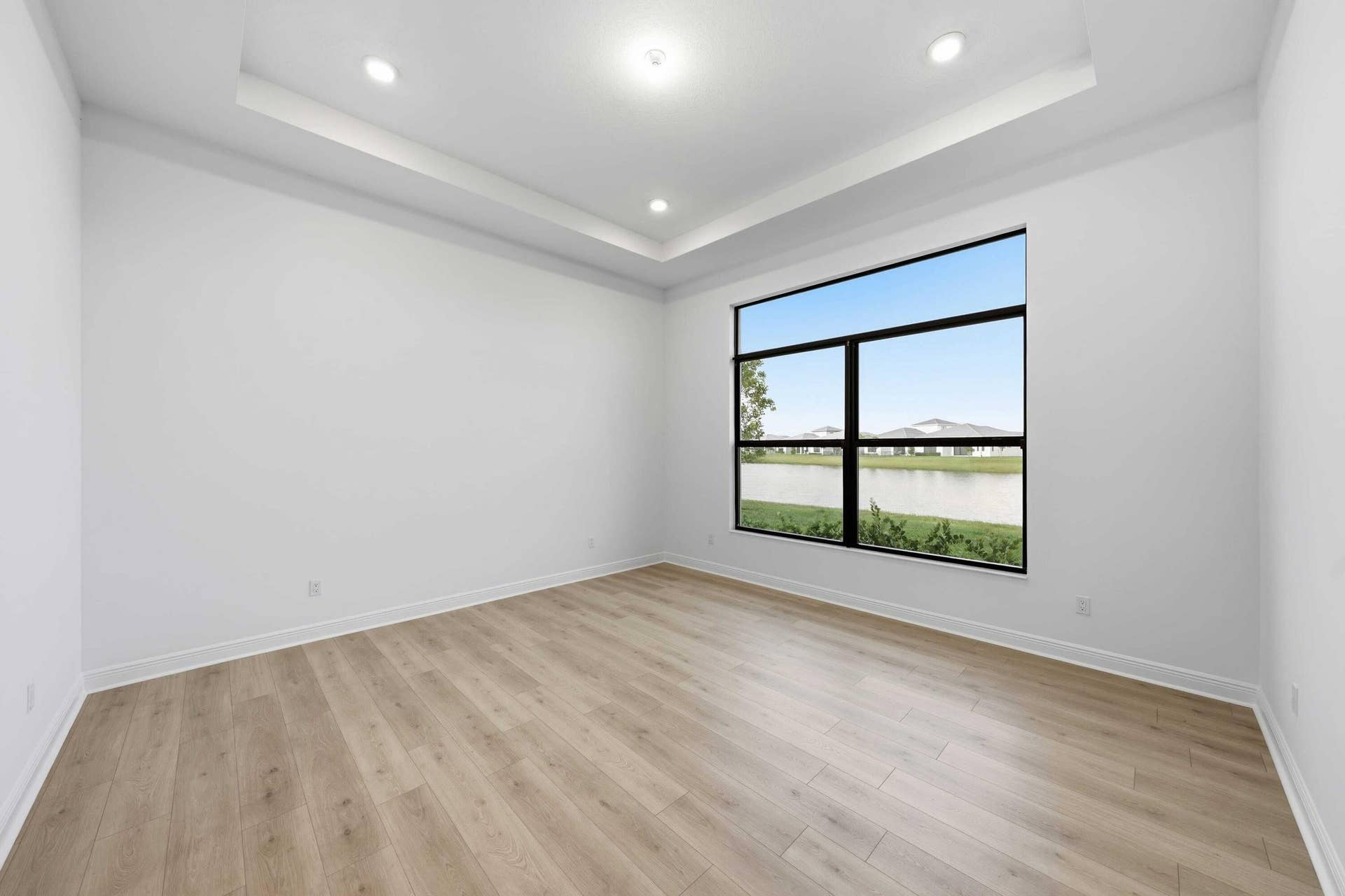 5374 Saint Armands Way, Westlake, FL 33470 Owner's Suite