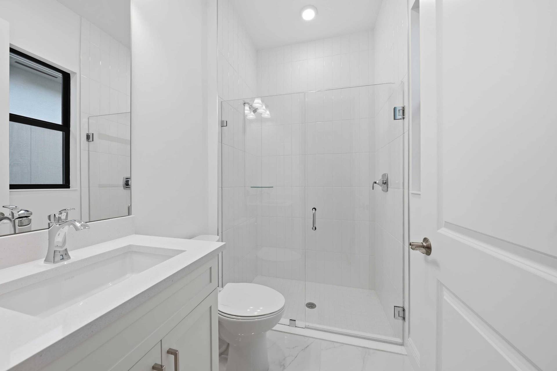 5374 Saint Armands Way, Westlake, FL 33470 Bath