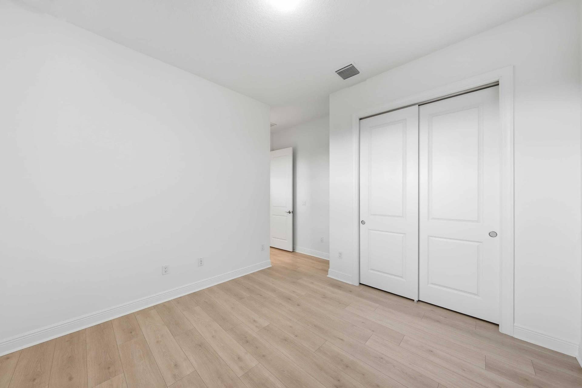 5374 Saint Armands Way, Westlake, FL 33470 Bedroom 2