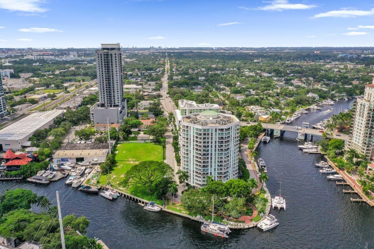 401 SW 4TH Avenue, #203, Fort Lauderdale, FL 33315 Ariel View South