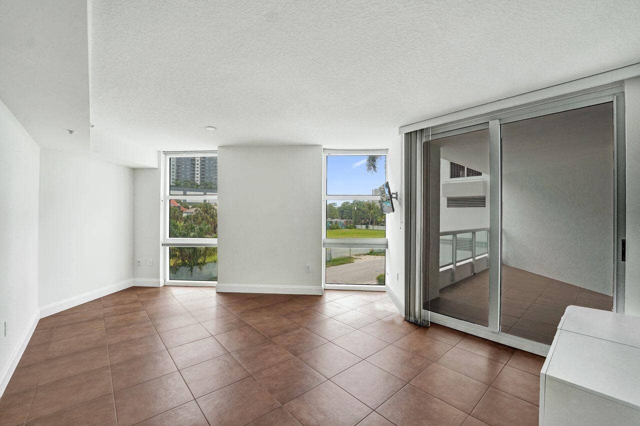 401 SW 4TH Avenue, #203, Fort Lauderdale, FL 33315 Bedroom