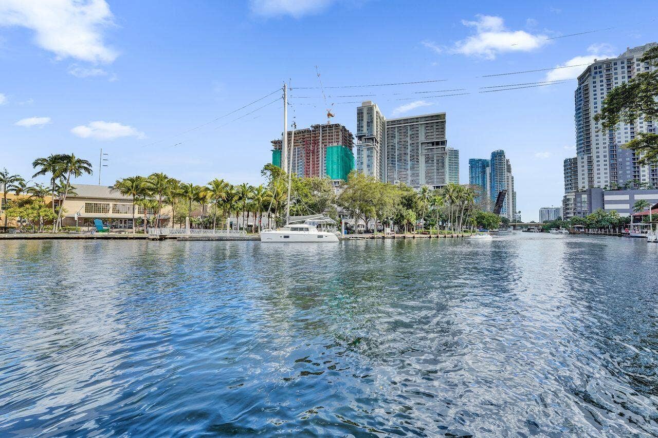 401 SW 4TH Avenue, #203, Fort Lauderdale, FL 33315 New River