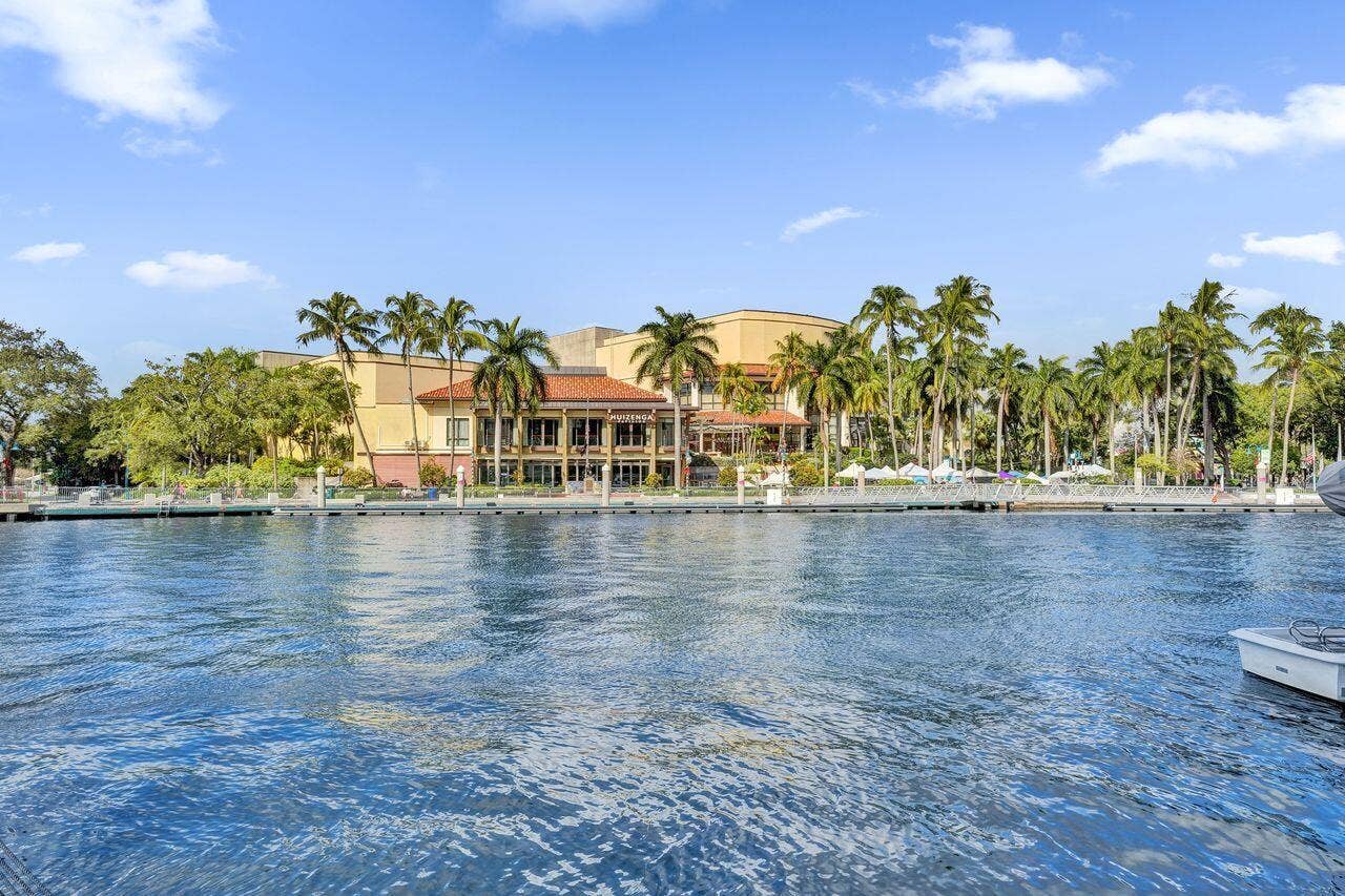 401 SW 4TH Avenue, #203, Fort Lauderdale, FL 33315 New River