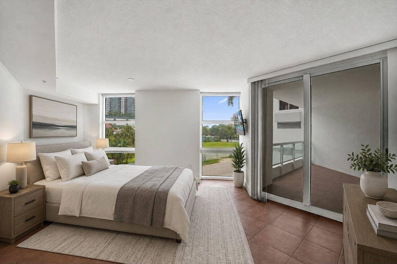 401 SW 4TH Avenue, #203, Fort Lauderdale, FL 33315 Virtual Staging Bedroom