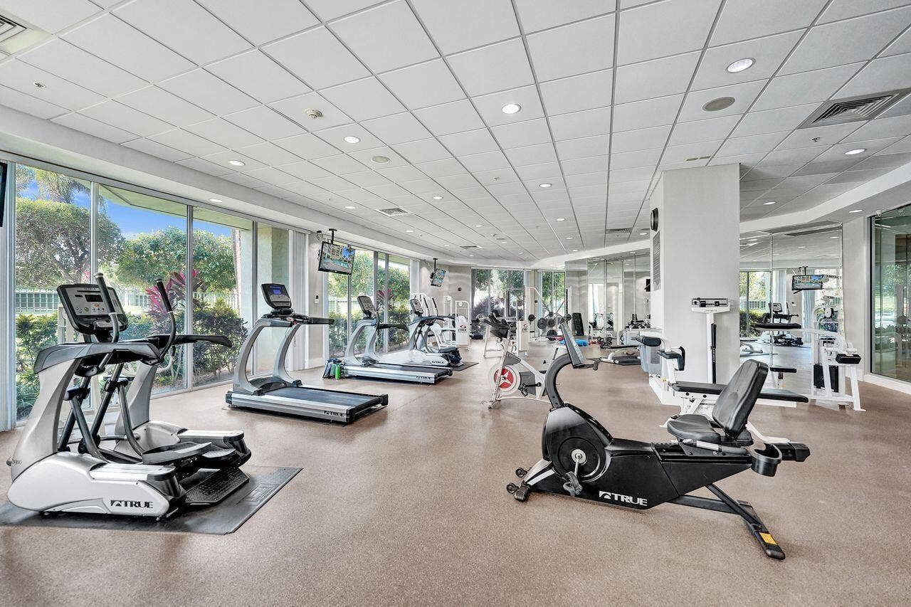 401 SW 4TH Avenue, #203, Fort Lauderdale, FL 33315 Fitness Center