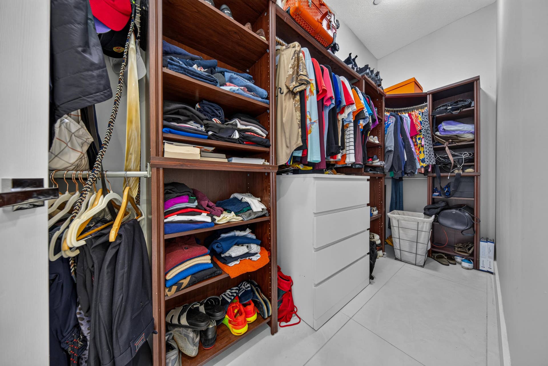 3224 NE 4th Street, Pompano Beach, FL 33062 PRIMARY CLOSET 2