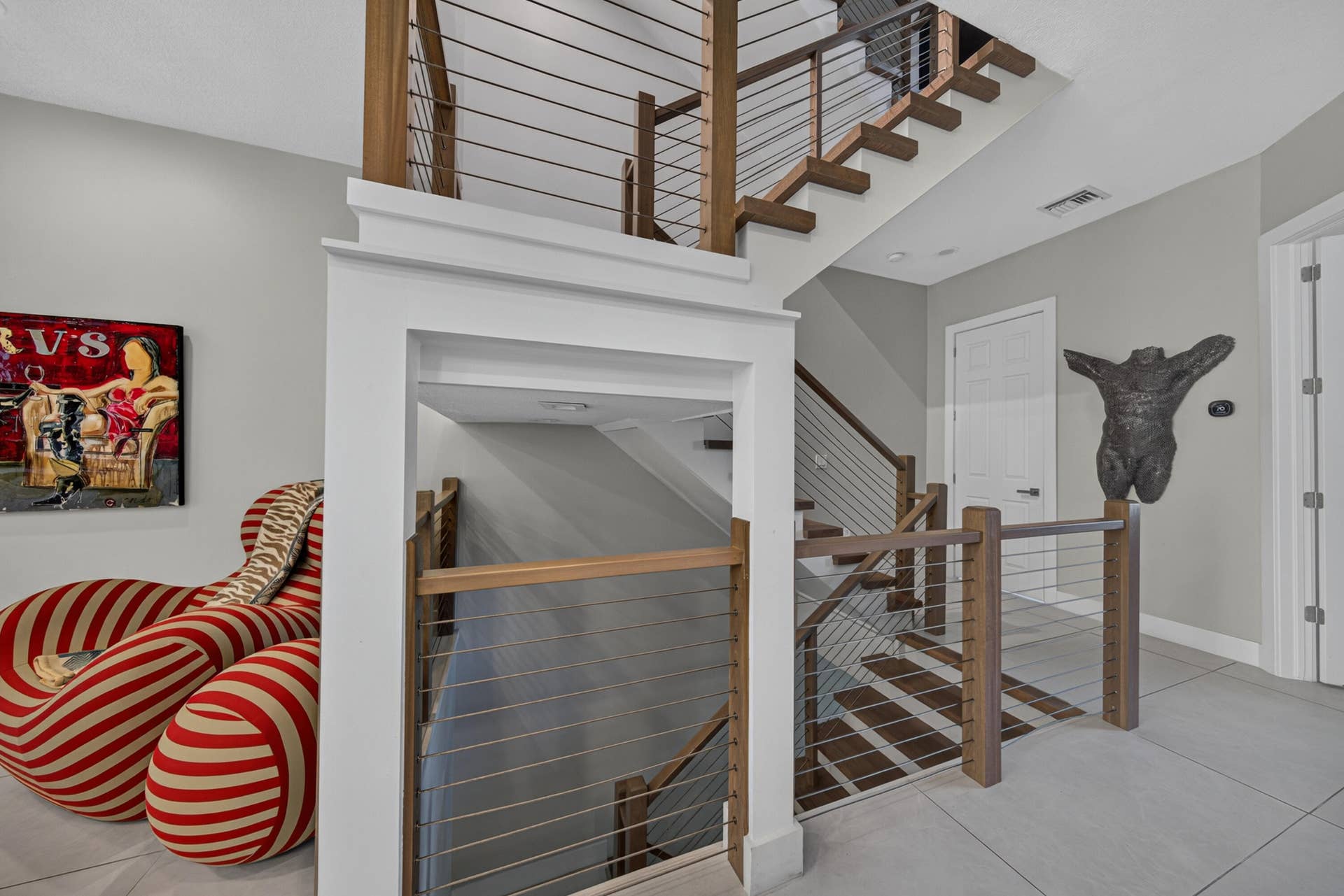 3224 NE 4th Street, Pompano Beach, FL 33062 CUSTOM STAIR VIEW