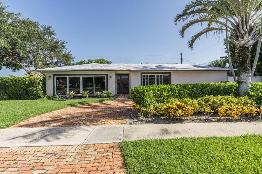 Property photo for 1 Tam O Shanter Lane, Boca Raton, FL