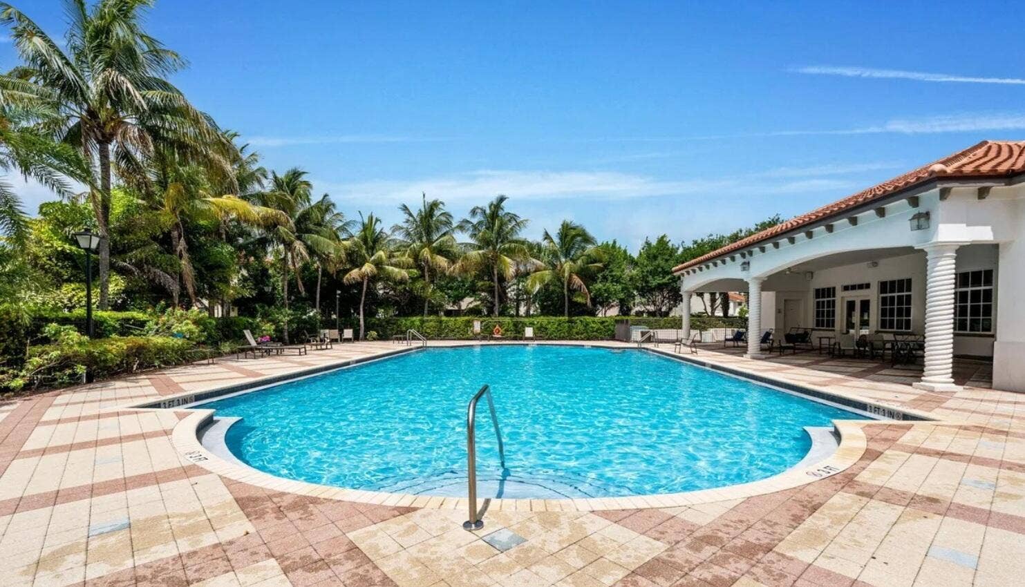 4414 HEMLOCK Drive, Riviera Beach, FL 33410 pool
