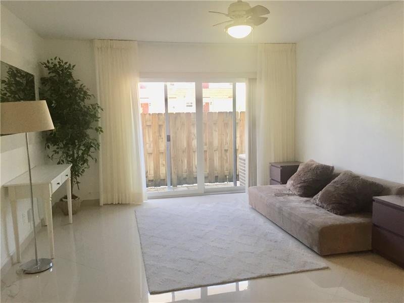3220 Bayview Drive NE, #102, Fort Lauderdale, FL 33306 Photo 17