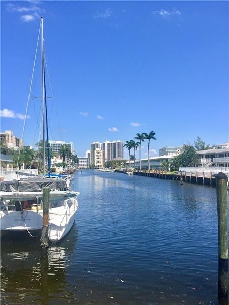3220 Bayview Drive NE, #102, Fort Lauderdale, FL 33306 Photo 11