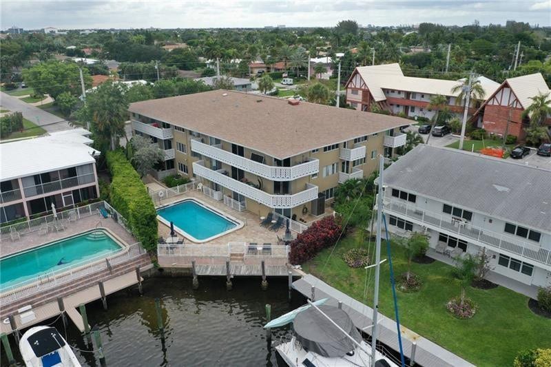 3220 Bayview Drive NE, #102, Fort Lauderdale, FL 33306 Photo 3
