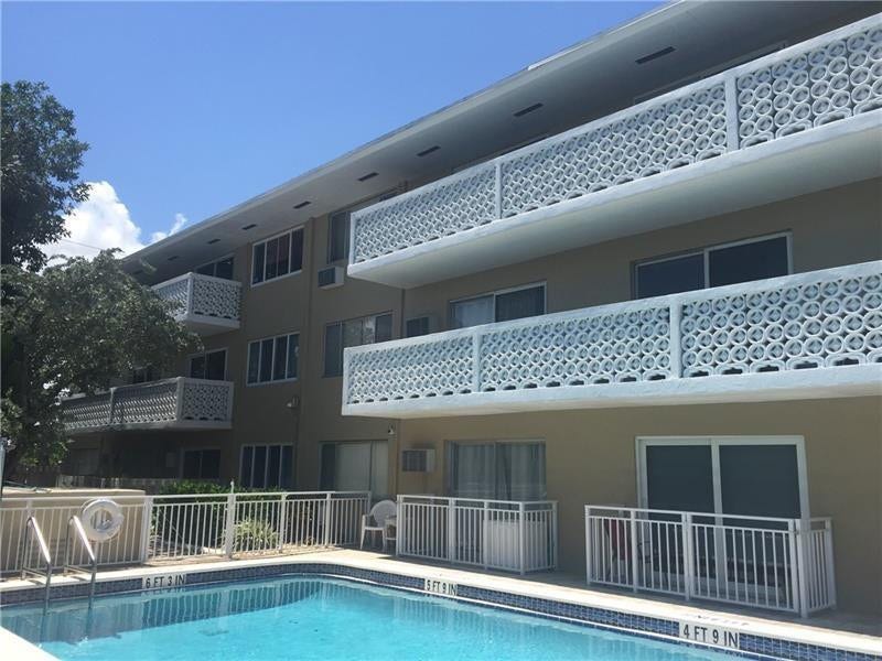 3220 Bayview Drive NE, #102, Fort Lauderdale, FL 33306 Photo 10
