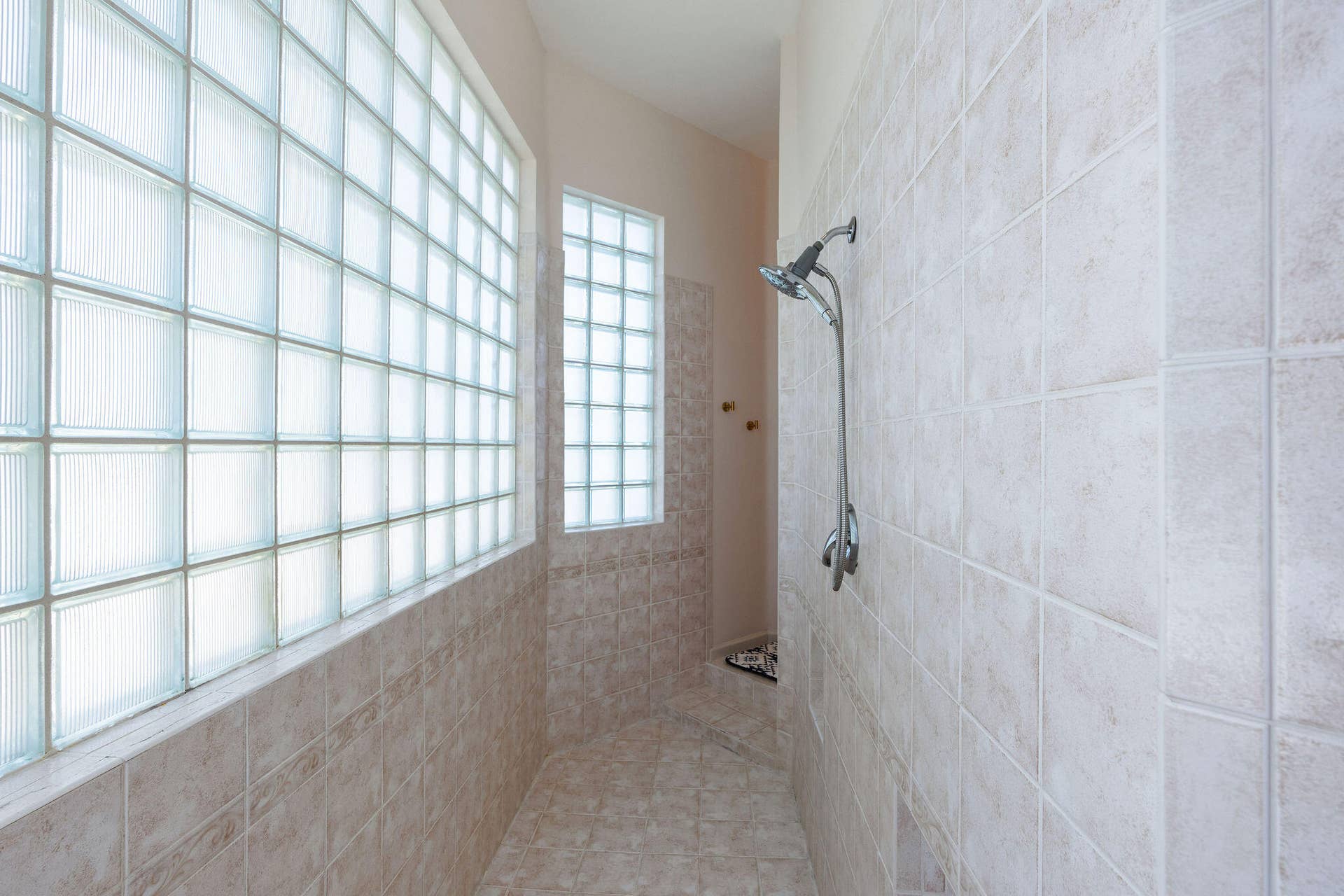 3958 SW 140TH Avenue, Davie, FL 33330 028_
