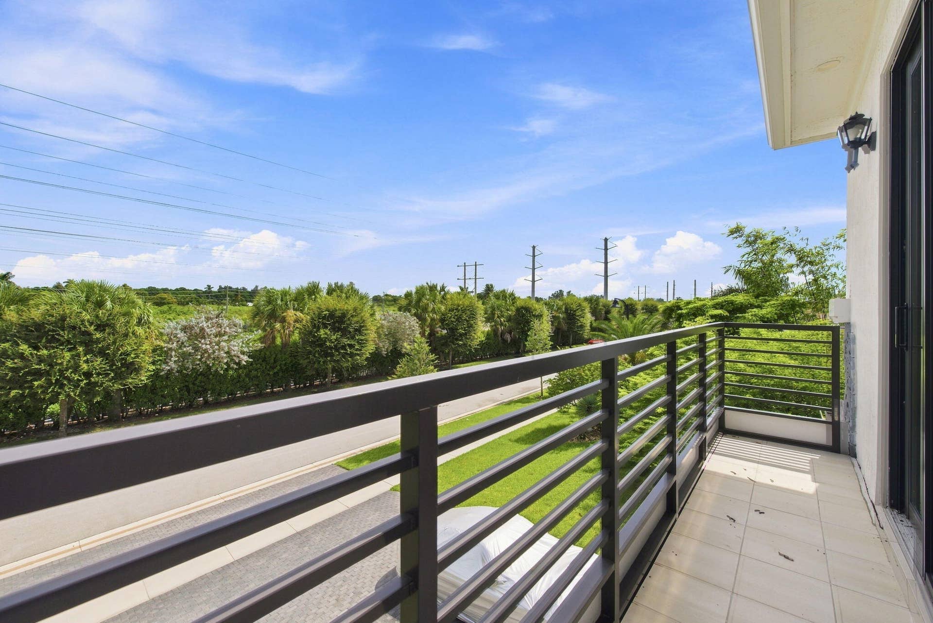 6924 N STILLWATER SHORES Drive, Davie, FL 33314 37-web-or-mls-6924-n-stillwater-shores-d