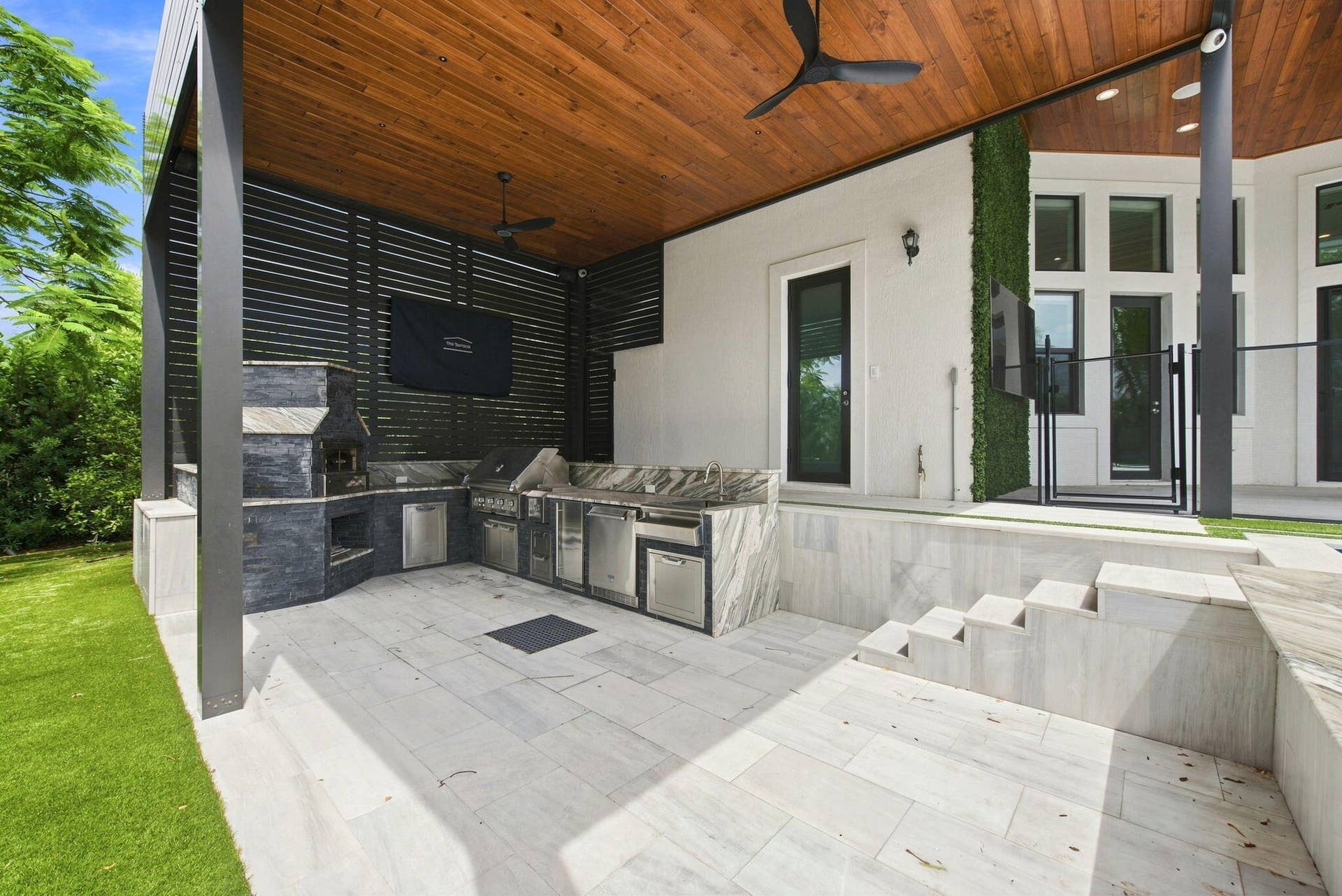 6924 N STILLWATER SHORES Drive, Davie, FL 33314 46-web-or-mls-6924-n-stillwater-shores-d