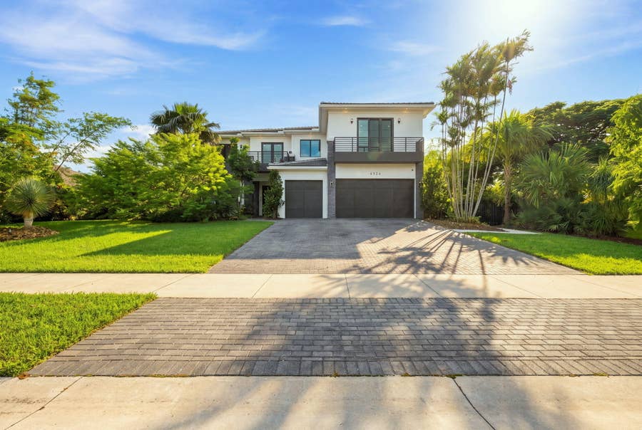 Property photo for 6924 N STILLWATER SHORES Drive, Davie, FL