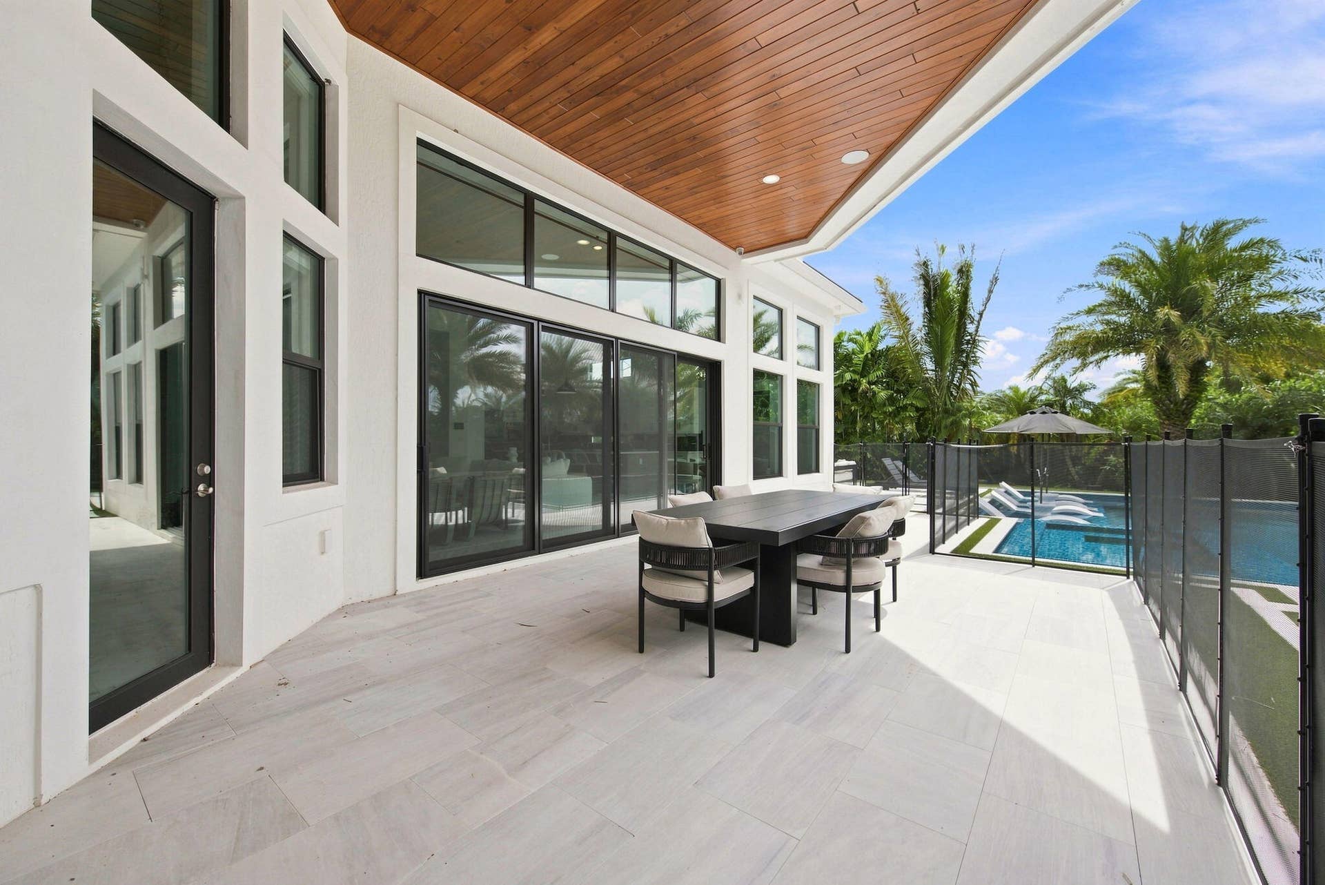 6924 N STILLWATER SHORES Drive, Davie, FL 33314 43-web-or-mls-6924-n-stillwater-shores-d