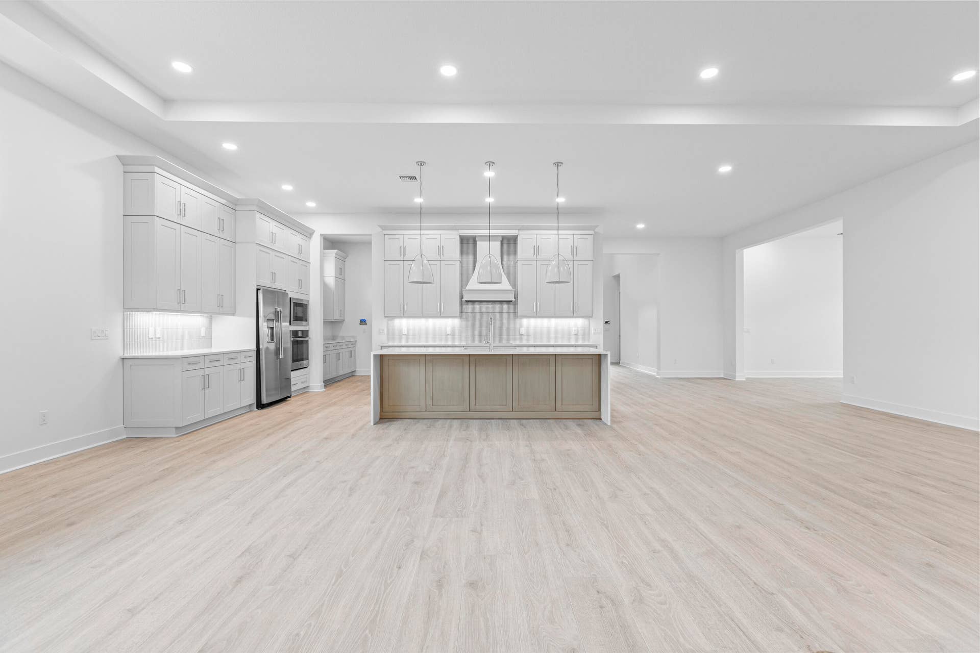 14023 Bastille Street, Palm Beach Gardens, FL 33412 Kitchen