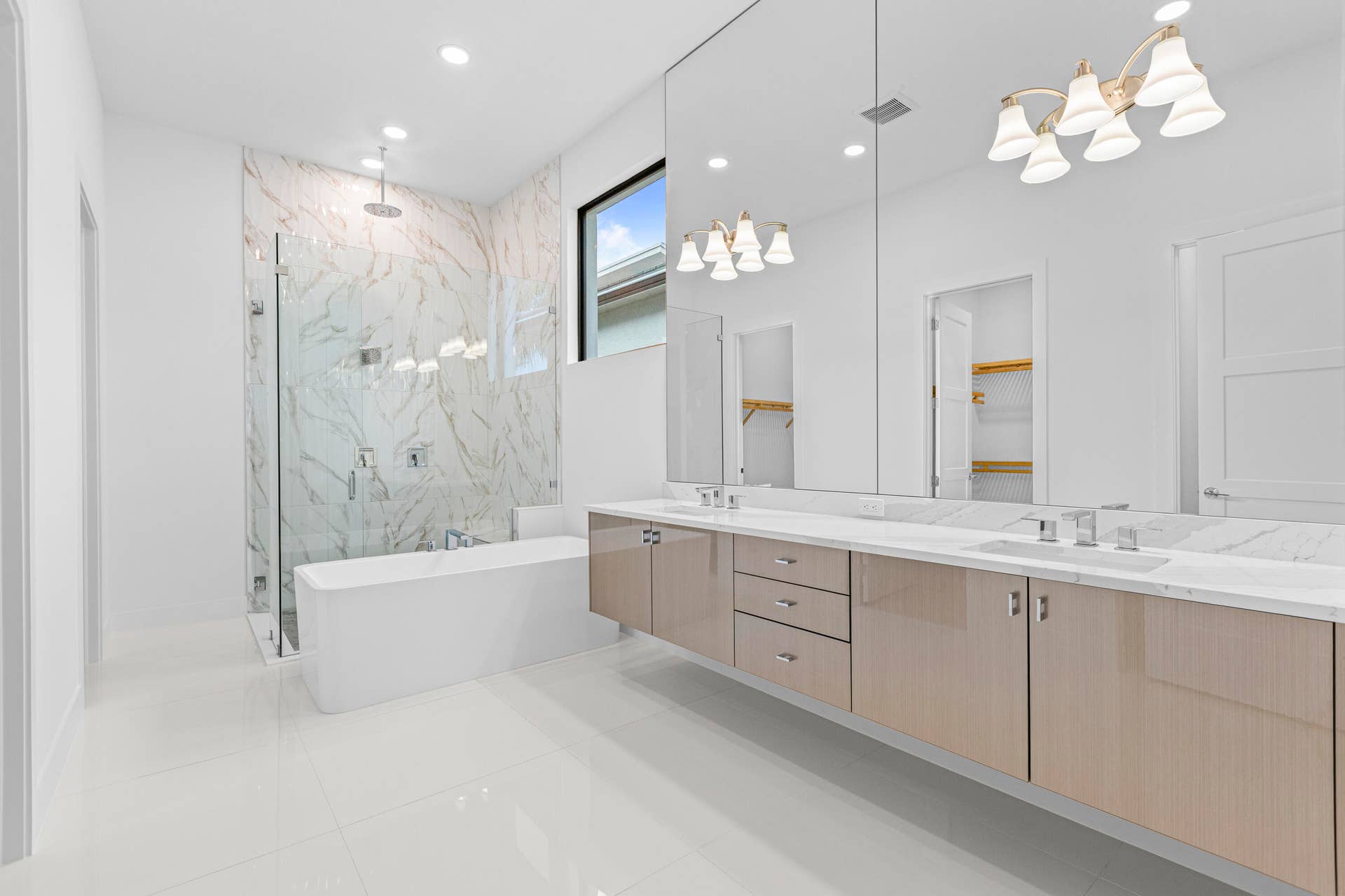 14023 Bastille Street, Palm Beach Gardens, FL 33412 Owner's Bath