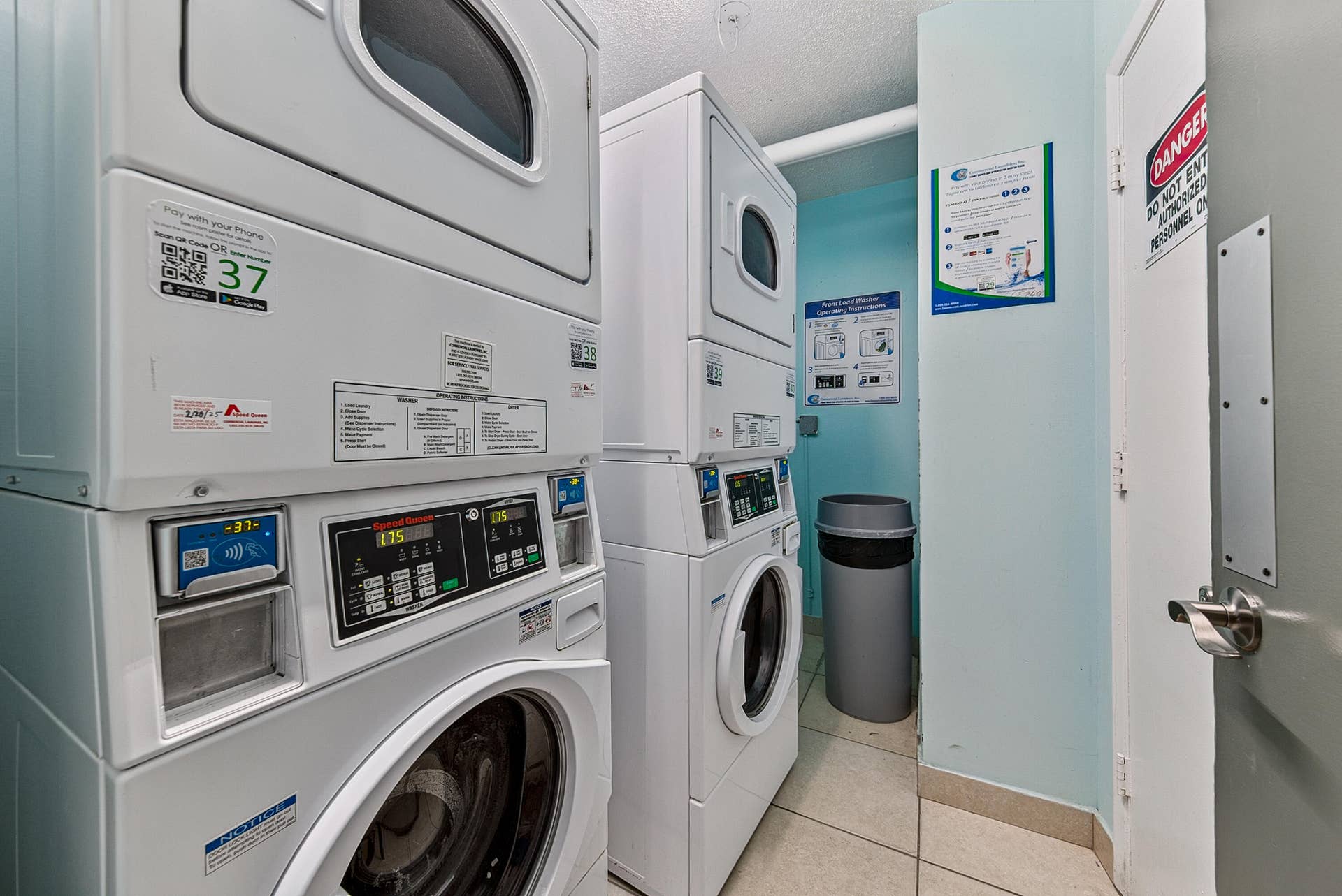 2900 NE 30TH Street, #D-3, Fort Lauderdale, Fort Lauderdale, FL 33306 castro-24