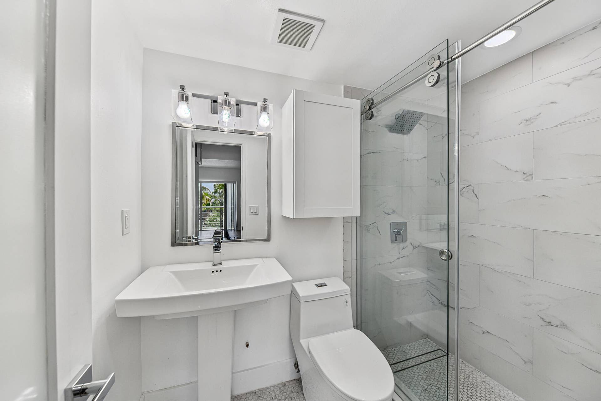 2900 NE 30TH Street, #D-3, Fort Lauderdale, Fort Lauderdale, FL 33306 castro-10