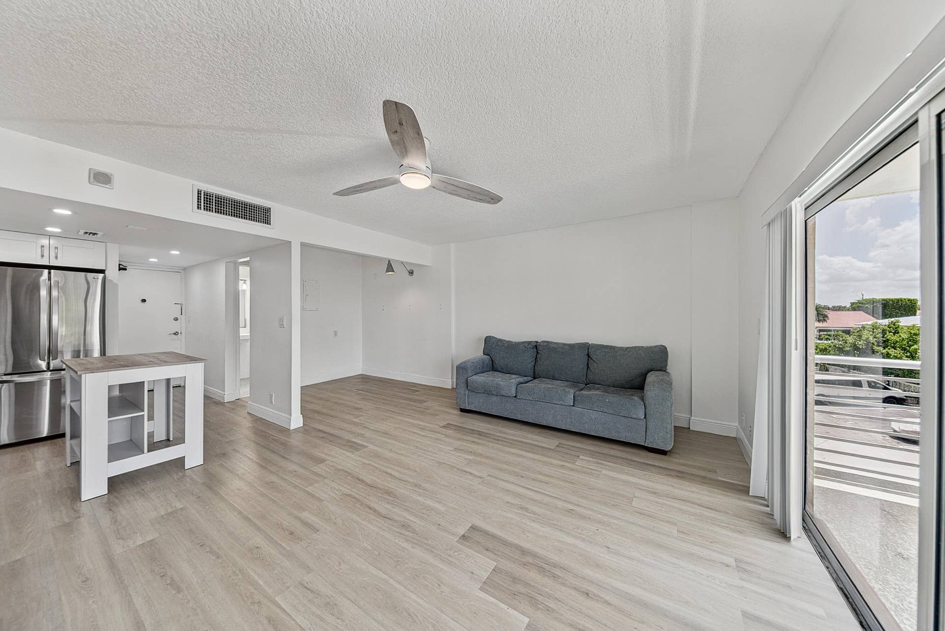 2900 NE 30TH Street, #D-3, Fort Lauderdale, Fort Lauderdale, FL 33306 castro-14