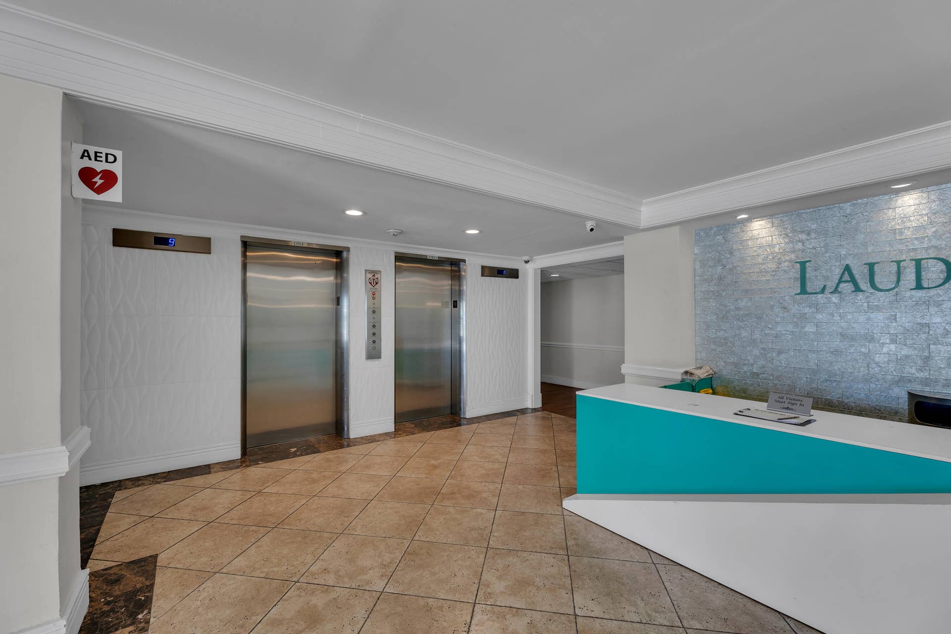 2900 NE 30TH Street, #D-3, Fort Lauderdale, Fort Lauderdale, FL 33306 castro (131)