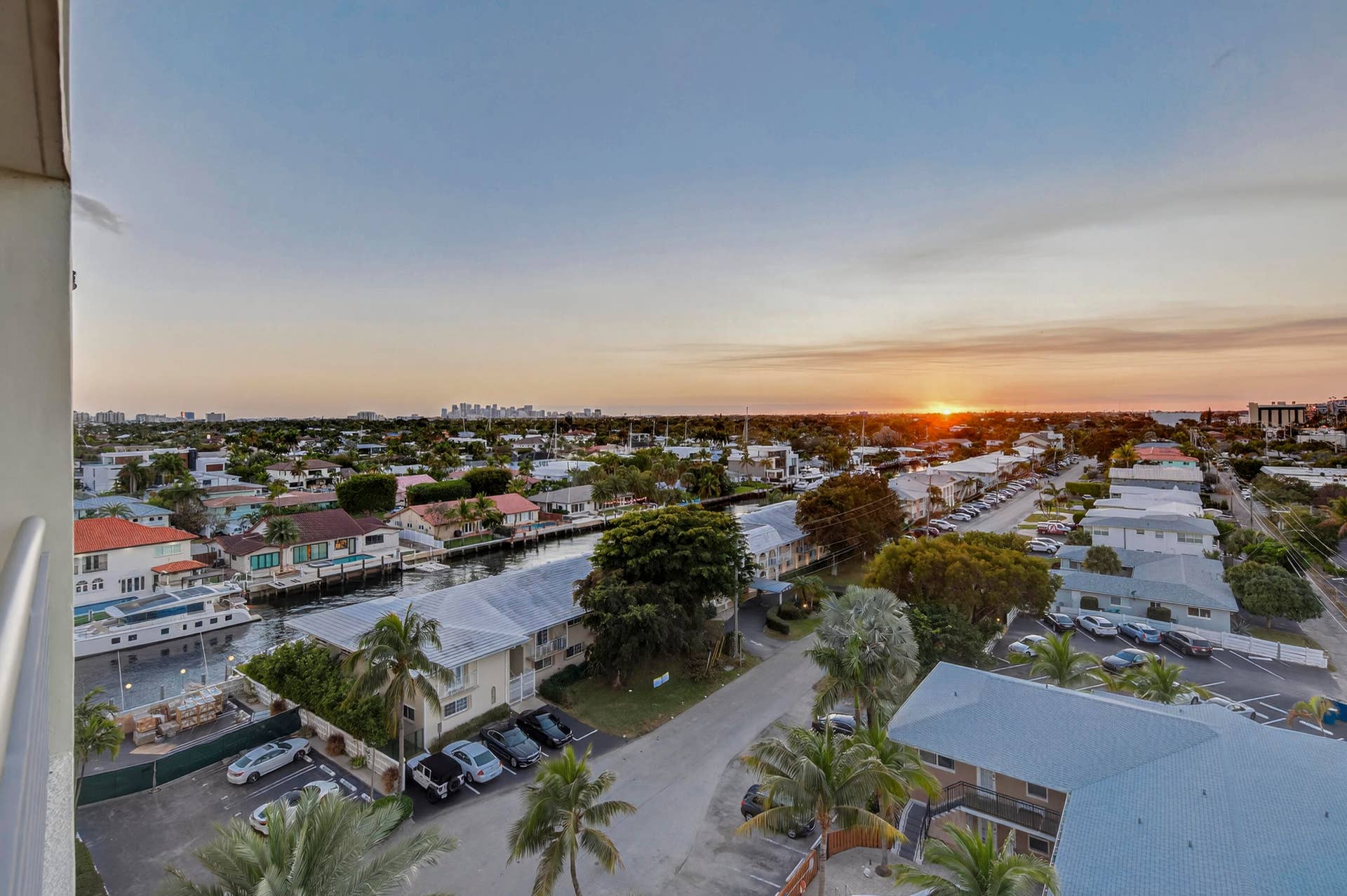 2900 NE 30TH Street, #D-3, Fort Lauderdale, Fort Lauderdale, FL 33306 castro-46