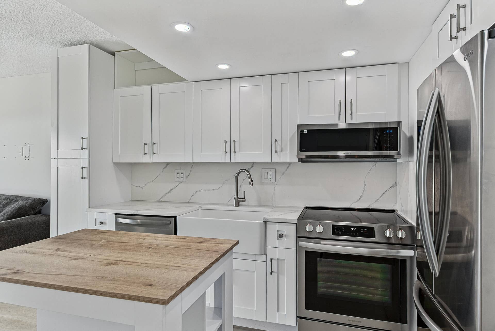 2900 NE 30TH Street, #D-3, Fort Lauderdale, Fort Lauderdale, FL 33306 castro-4