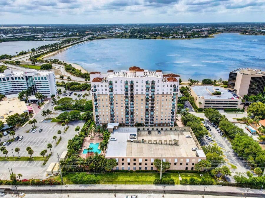 Property photo for 616 CLEARWATER PARK Road, #602, West Palm Beach, FL