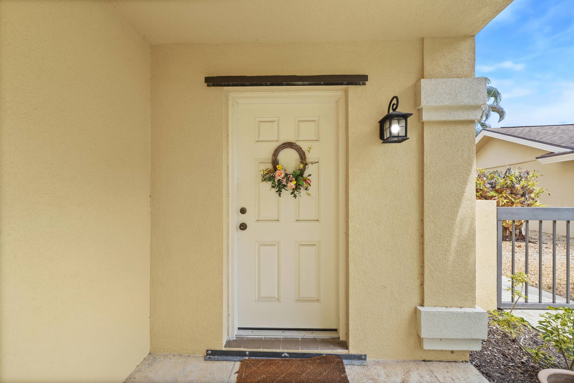 125 Beach Summit Court, Jupiter, FL 33477 Entrance