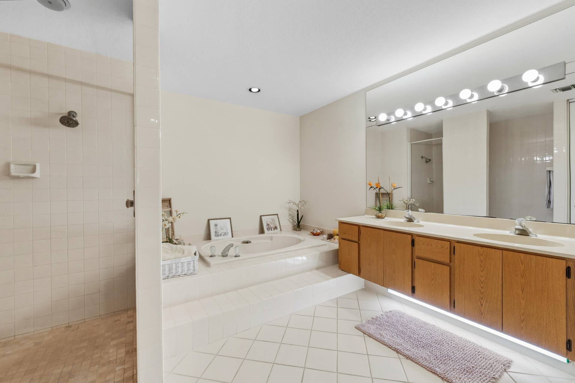 125 Beach Summit Court, Jupiter, FL 33477 Master Bath