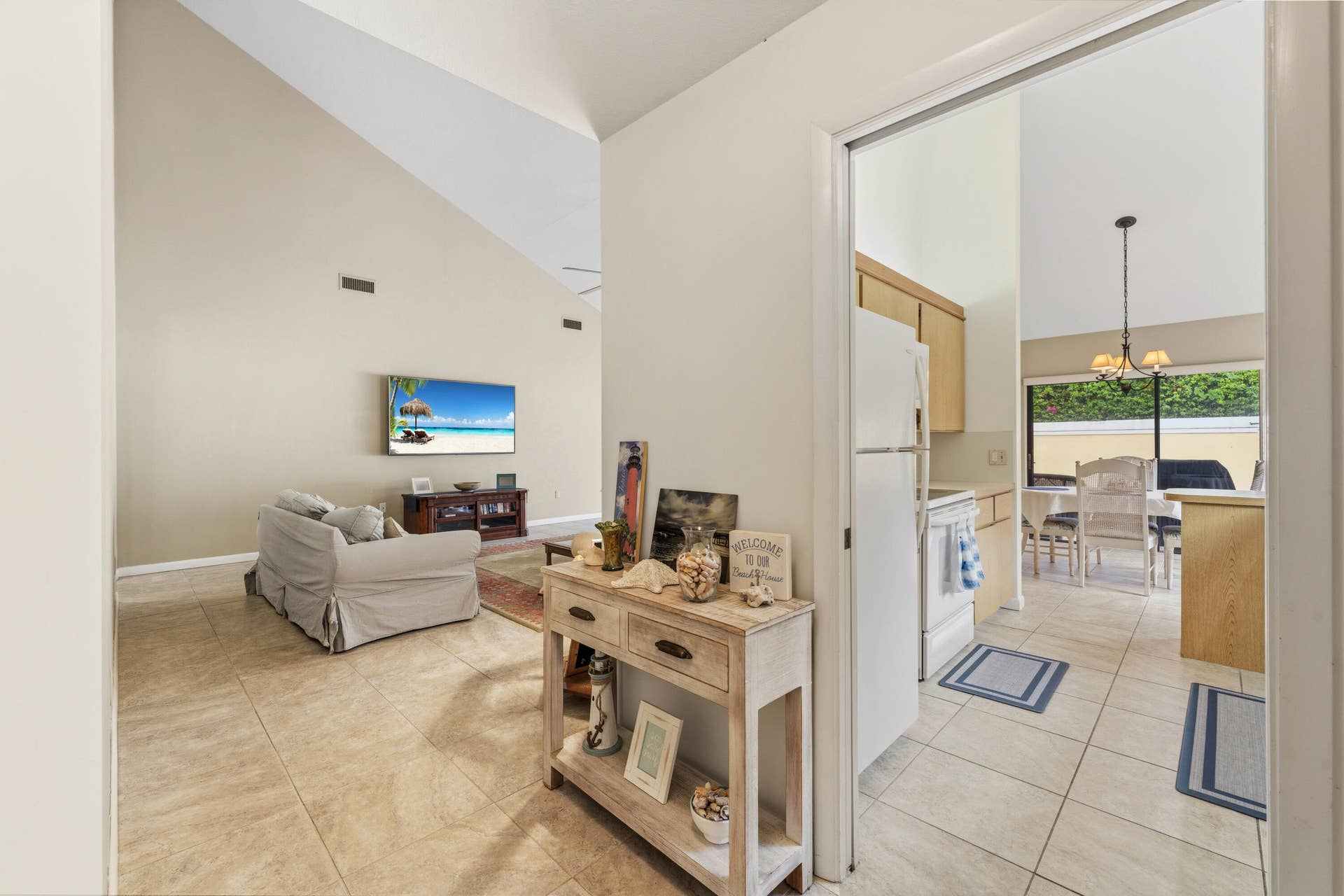 125 Beach Summit Court, Jupiter, FL 33477 Foyer