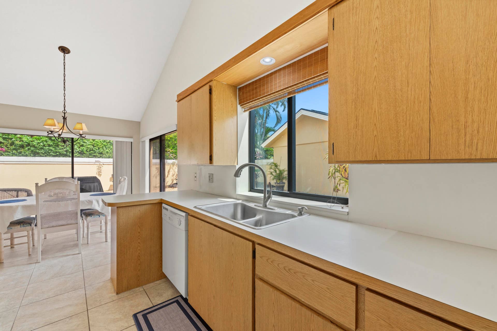 125 Beach Summit Court, Jupiter, FL 33477 Kitchen
