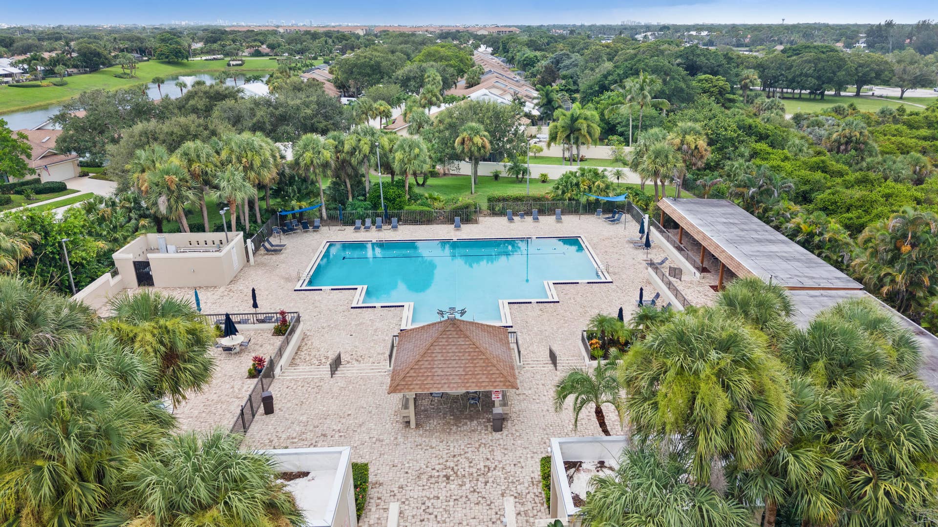 125 Beach Summit Court, Jupiter, FL 33477 Community Pool