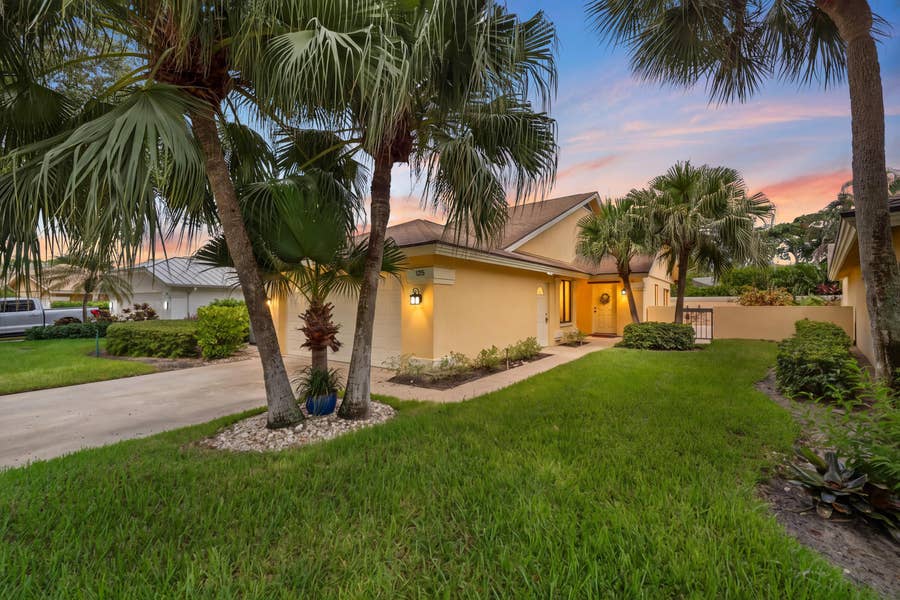 Property photo for 125 Beach Summit Court, Jupiter, FL