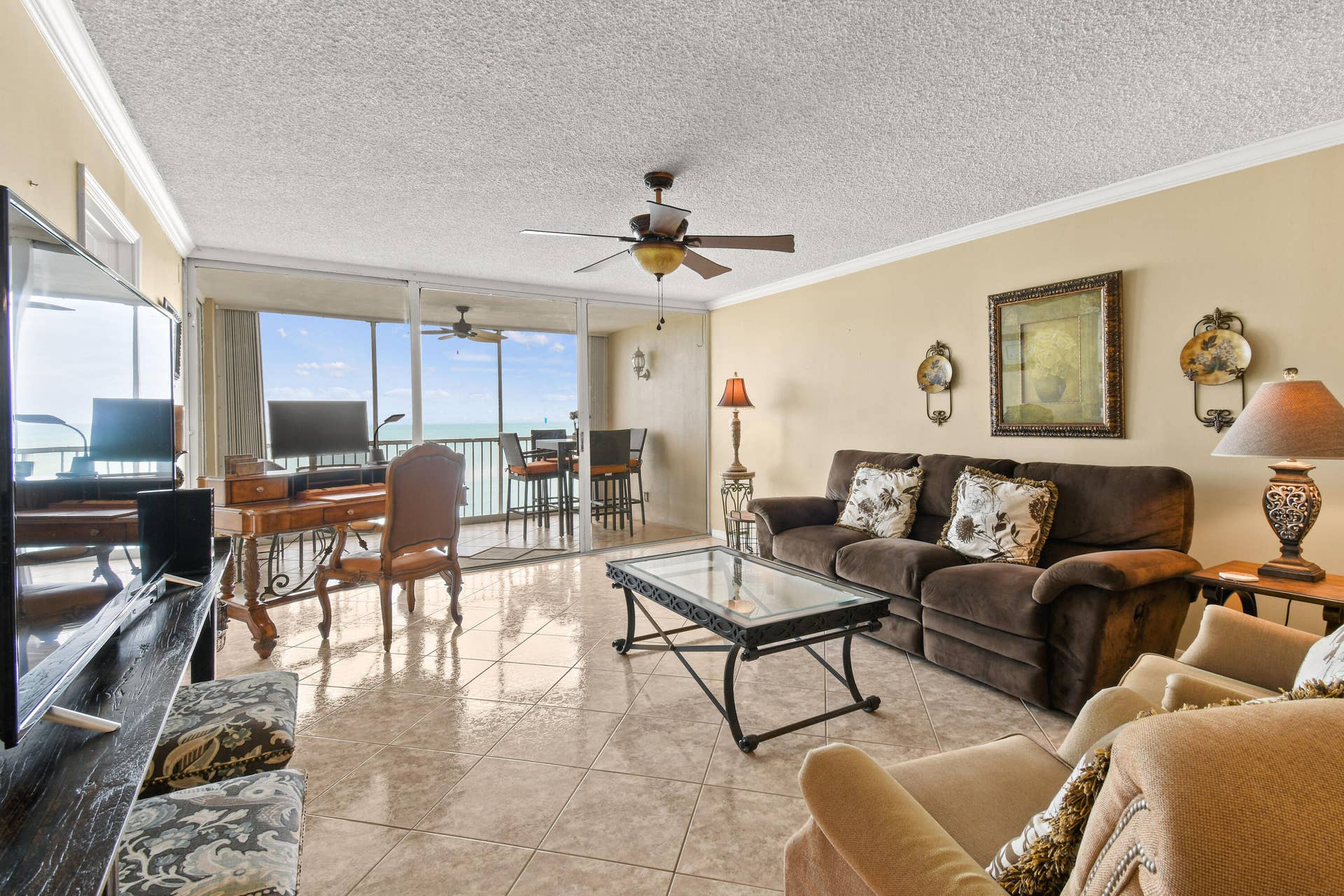 840 OCEAN Drive, #404, Juno Beach, FL 33408 840OceanDr#404_08