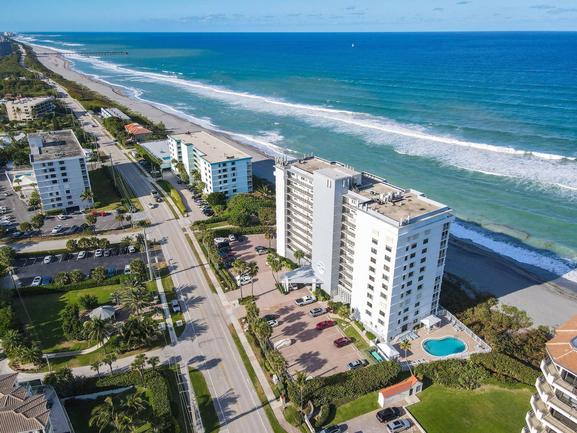 840 OCEAN Drive, #404, Juno Beach, FL 33408 840OceanDr#404Aeials(7)