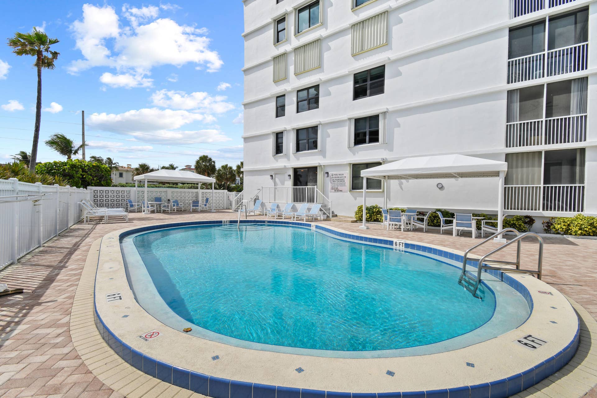 840 OCEAN Drive, #404, Juno Beach, FL 33408 Copyof840OceanDrive_08