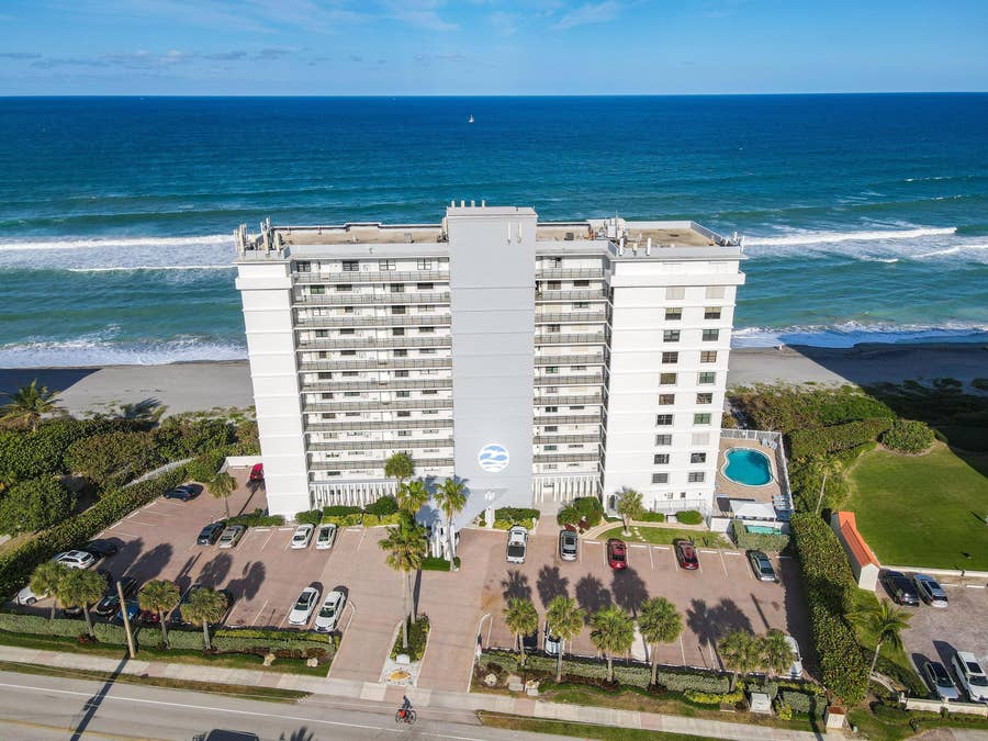 Property photo for 840 OCEAN Drive, #404, Juno Beach, FL