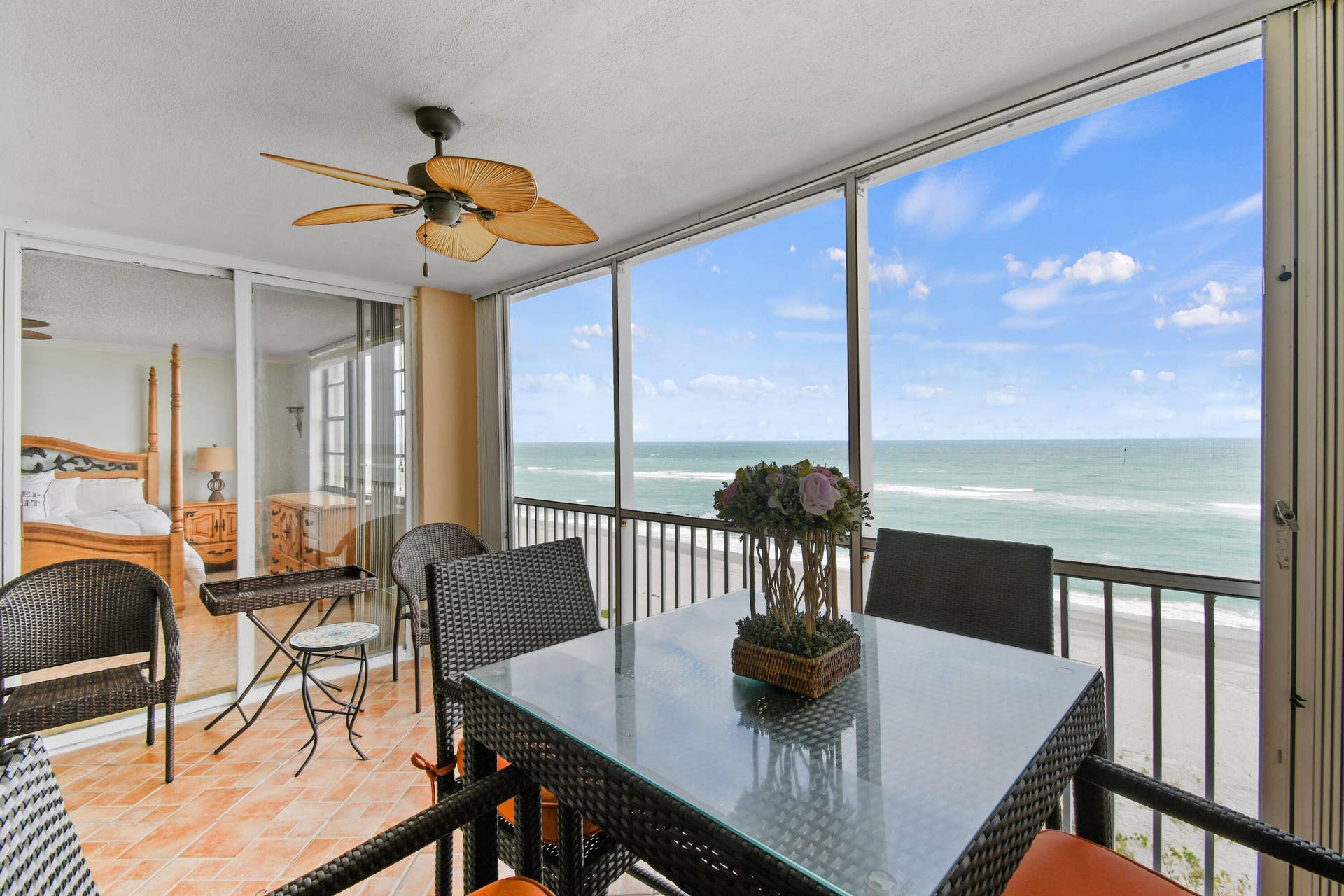 840 OCEAN Drive, #404, Juno Beach, FL 33408 840OceanDr#404_25