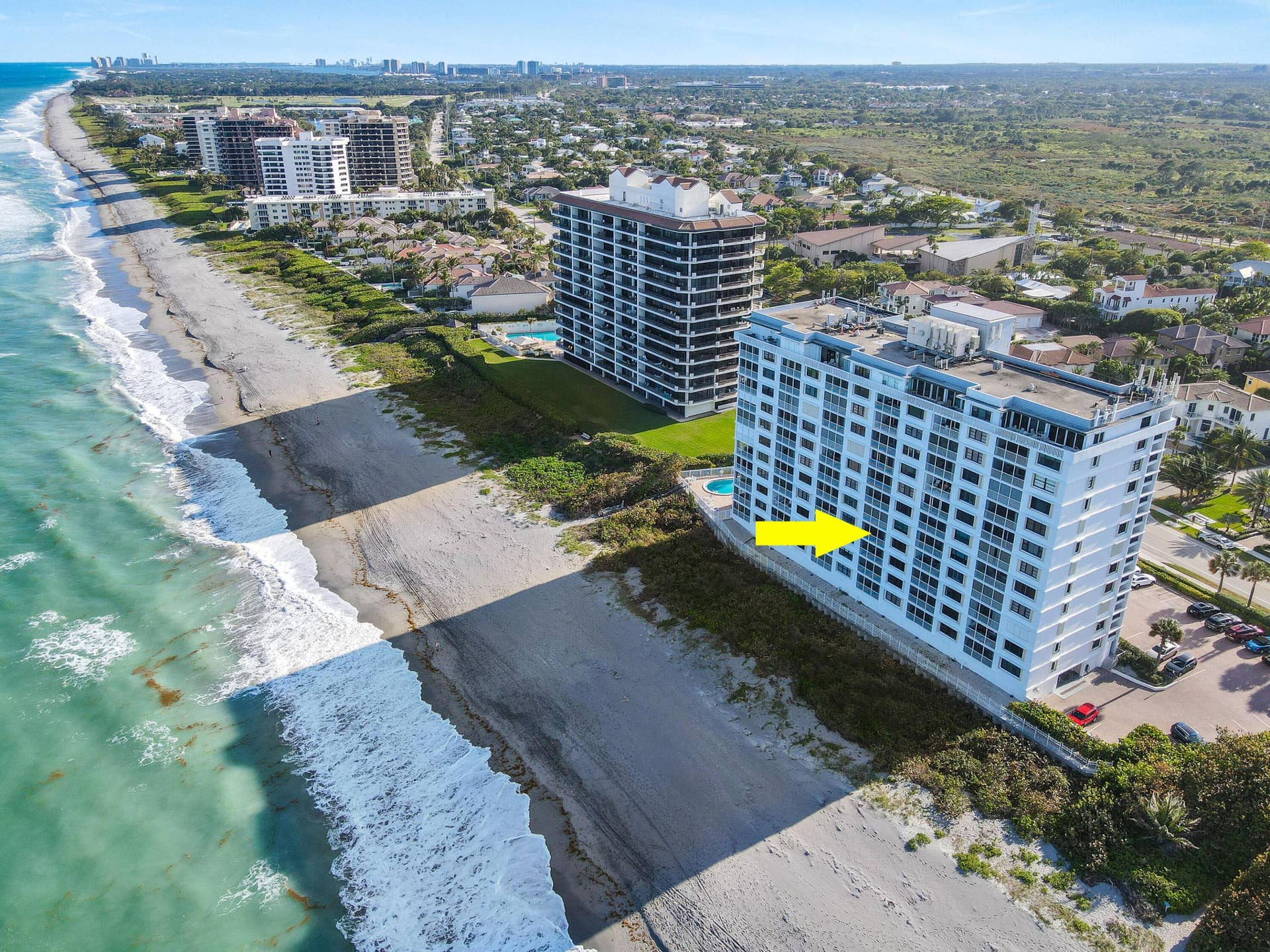 840 OCEAN Drive, #404, Juno Beach, FL 33408 840OceanDr#404Aeials(12)a