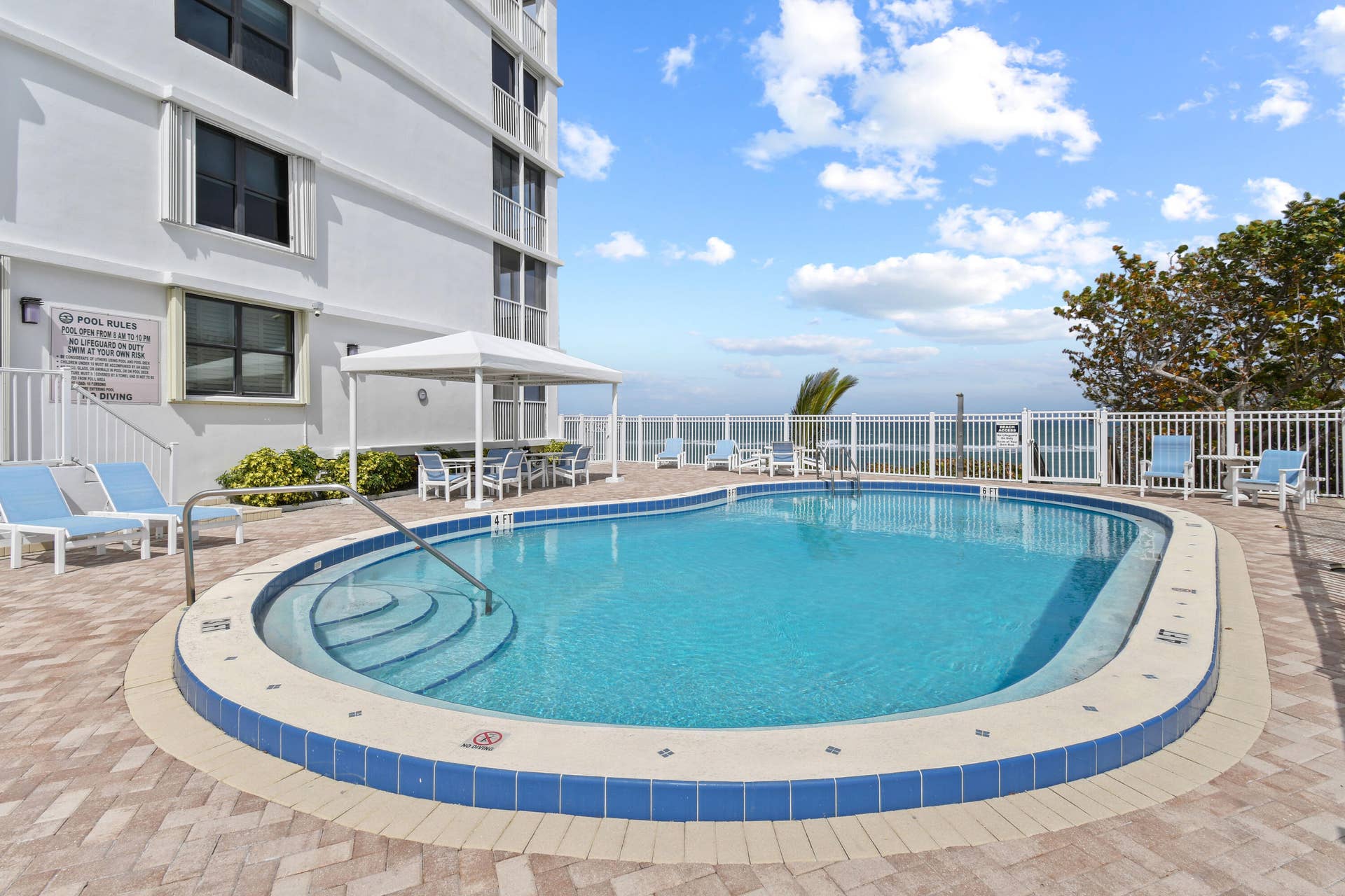 840 OCEAN Drive, #404, Juno Beach, FL 33408 Copyof840OceanDrive_06