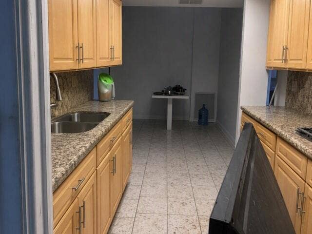 251 SW 16TH Street, Pompano Beach, FL 33060 5